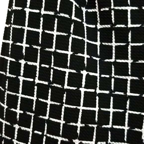 uk2la Strapless Shorts Romper - Picture 3 of 8